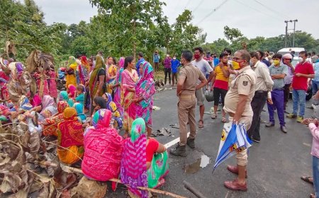 11 ఏళ్ల బాలికపై కామాందుల పైశాచికం! వివస్త్రను చేసి.. కళ్ళు పీకేసి, చెవులు, మెడపై..